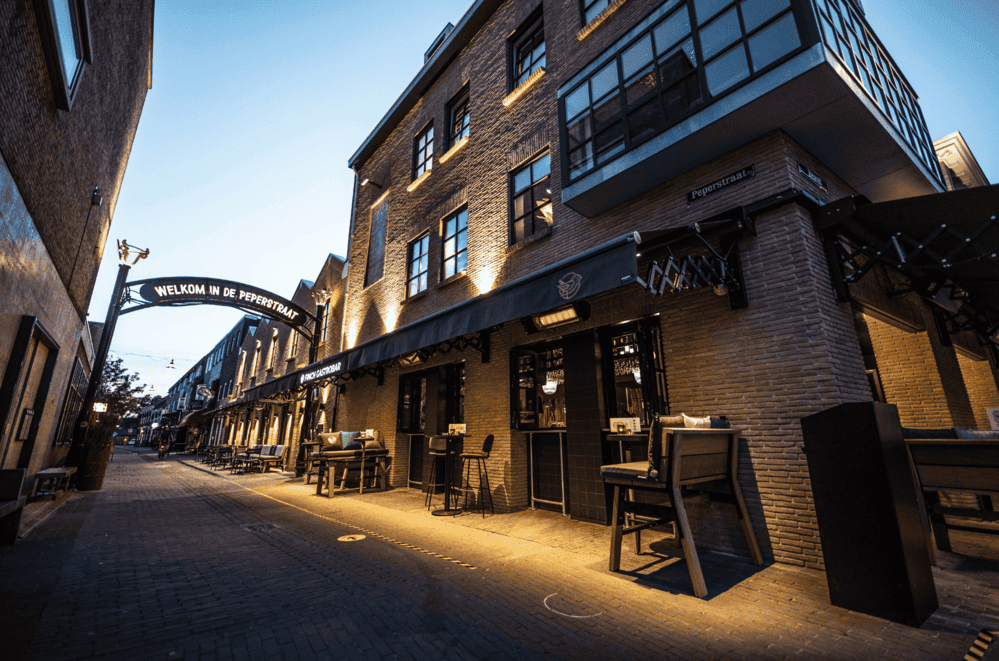 vooraanzicht van het armulux pand